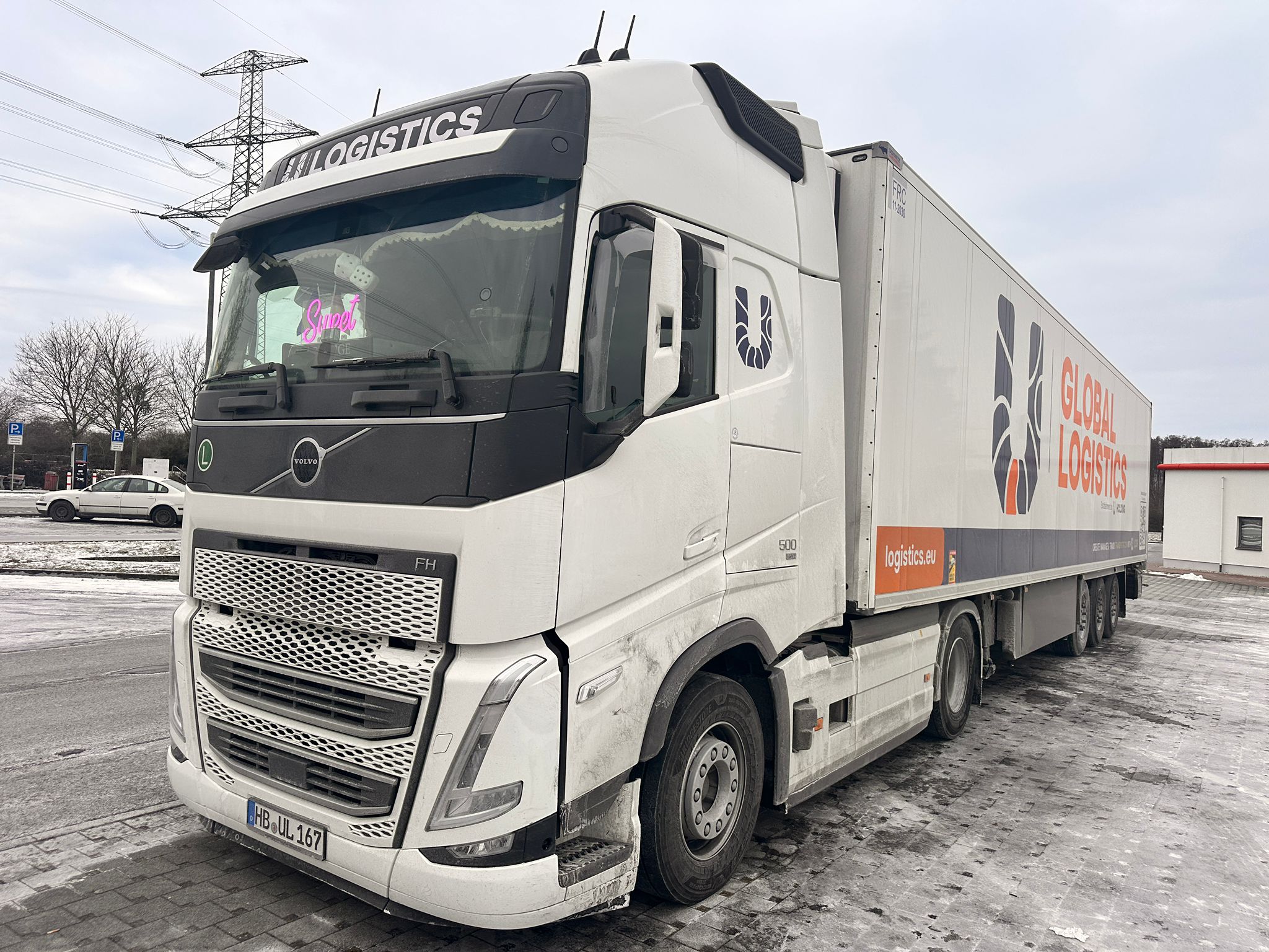 Volvo FH Sattelzugmaschine im Winter